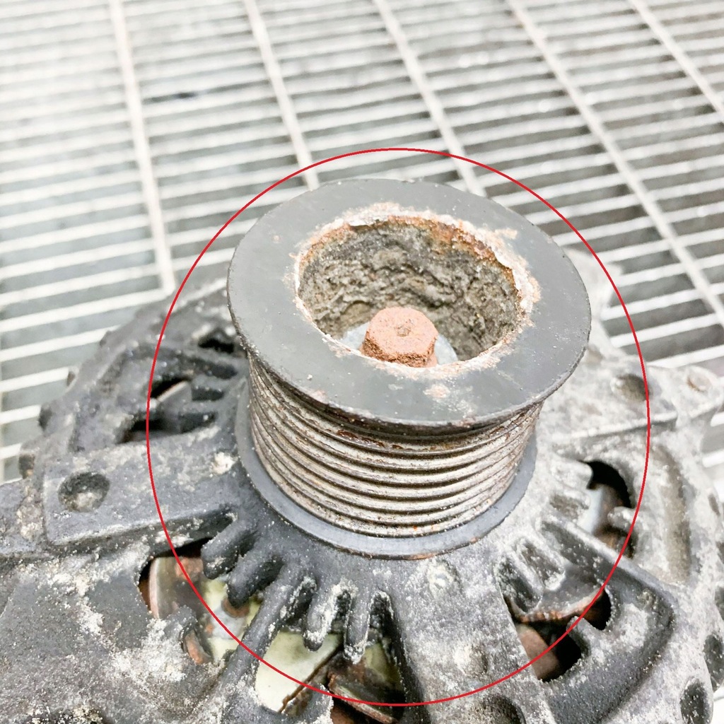 фото №7, Bmw 2 f22 f23 2014 генератор