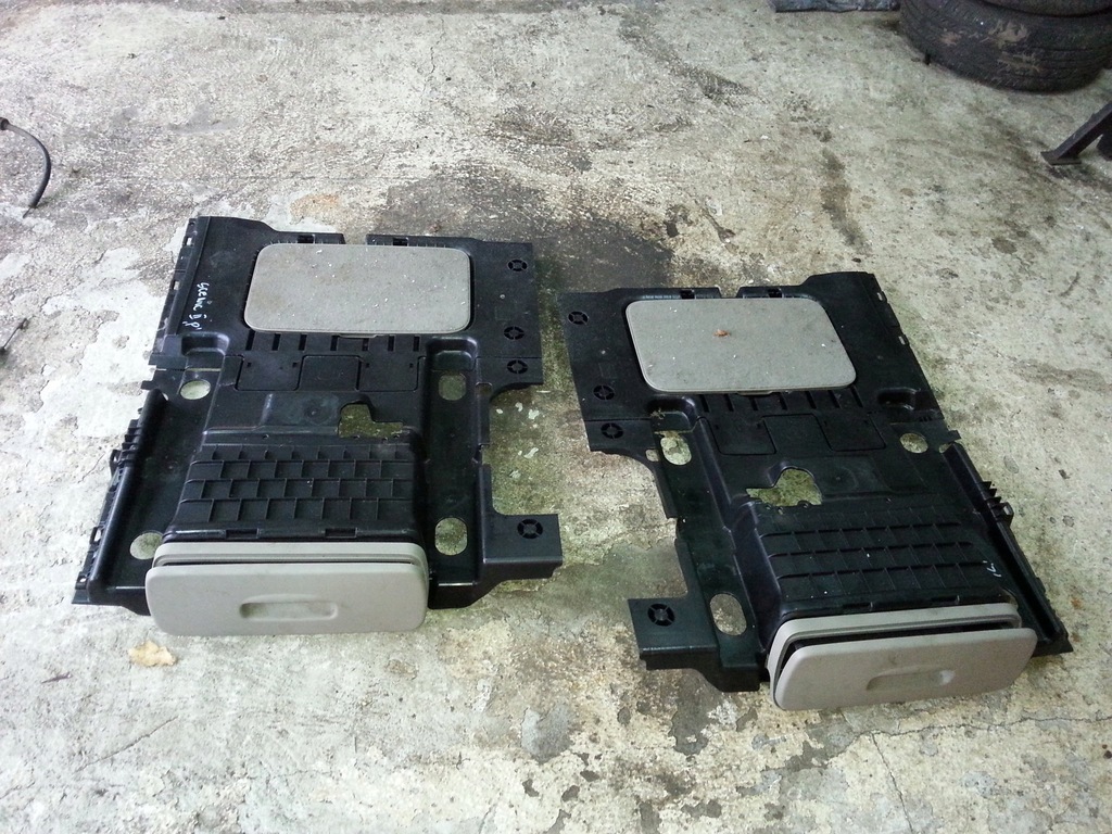 фото №1, Grand scenic ii - левая пол бардачок