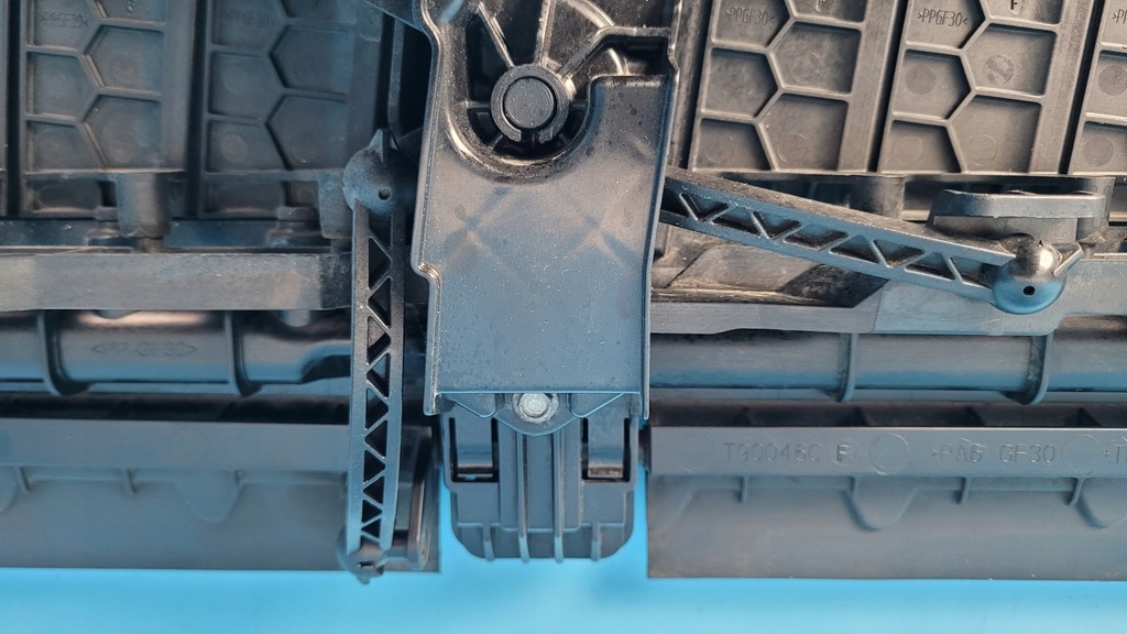 фото №13, Mercedes eqe w295 350+ 23r жалюзи воздуховод воздуха a2975001300