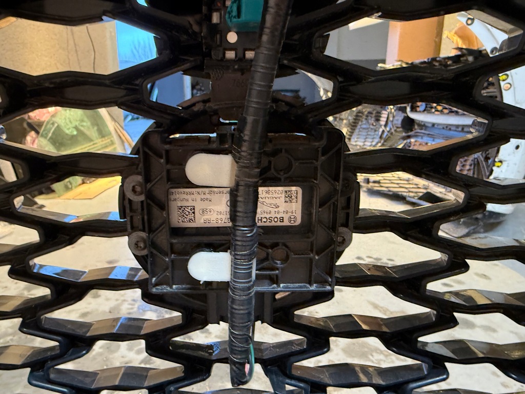 фото №6, Бампер передний jaguar xf x260 lift