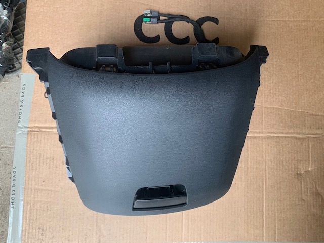 фото №1, Citroen c4 grand picasso бардачок туннель среднего