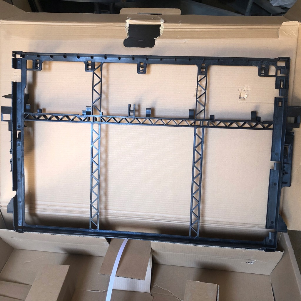 фото №1, Mercedes w221 рамка кондиціонер nrf рамка конденсатор