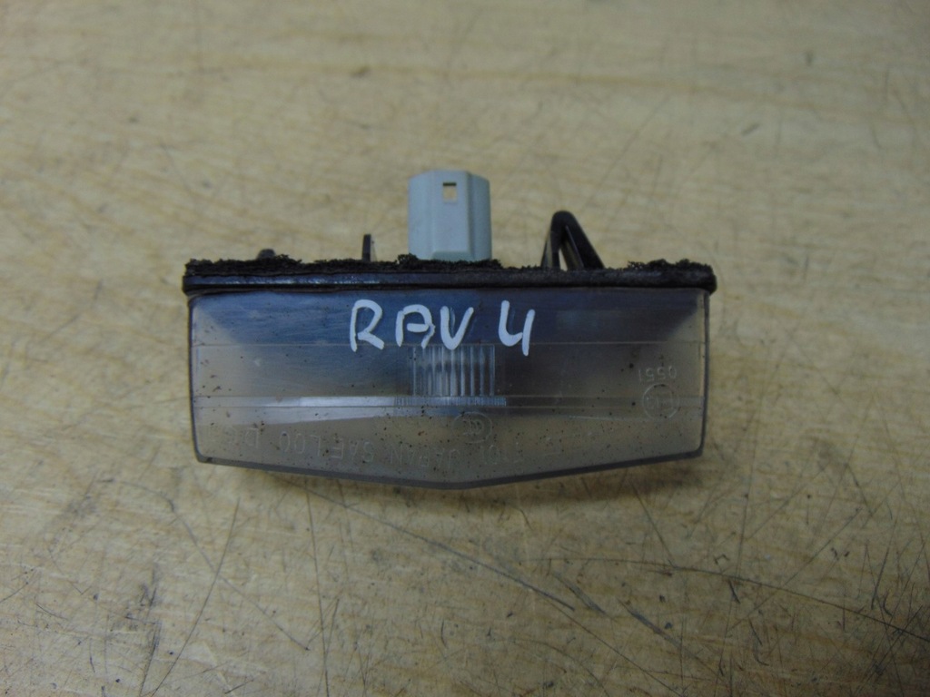 фото №1, Лампа лампа підсвітка номерного знака toyota rav4 iv