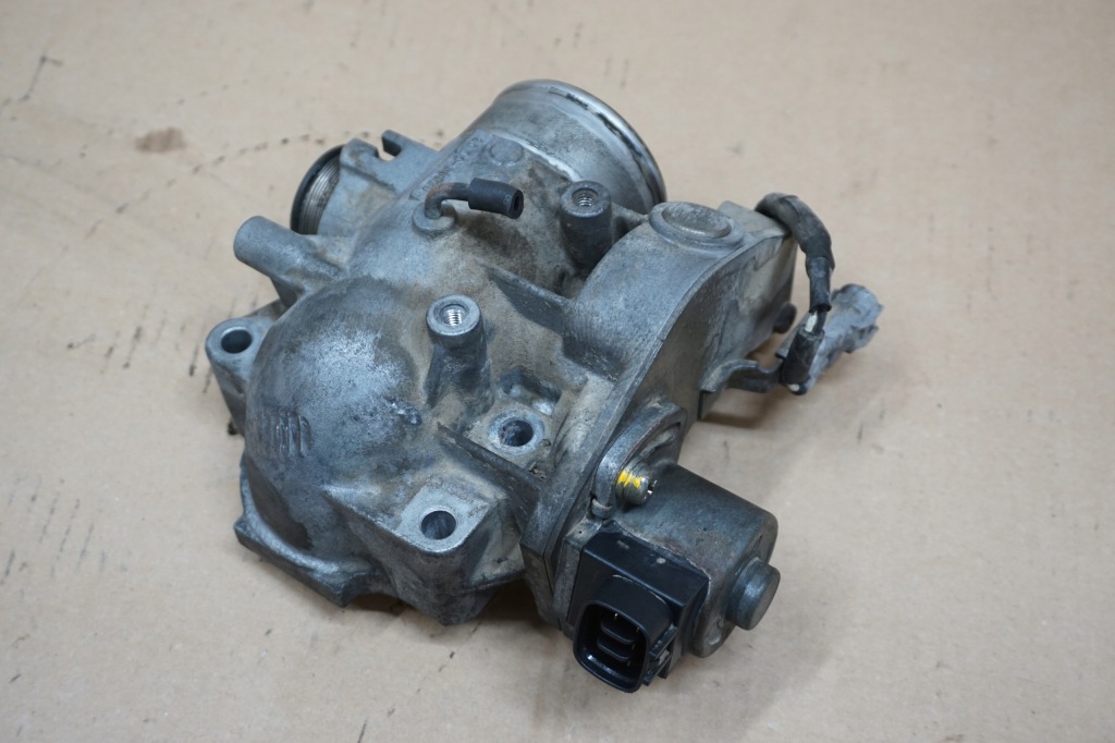 фото №1, Land cruiser 120 дроссельная заслонка 3,0 d4d