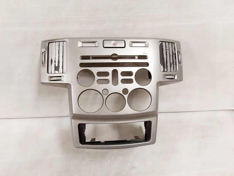 фото №1, Mitsubishi endeavor рамка радио консоль дополнительные 1 din