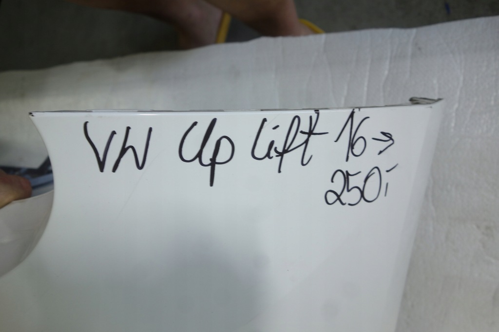 фото №10, Бампер задняя vw up lift 16- 1s6 1s6807421ab