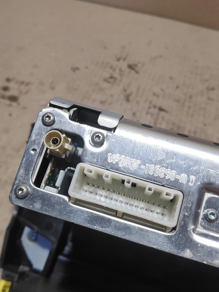 фото №9, Радио оригинальные заводской радиопроигрыватель lift renault kadjar 281159356r