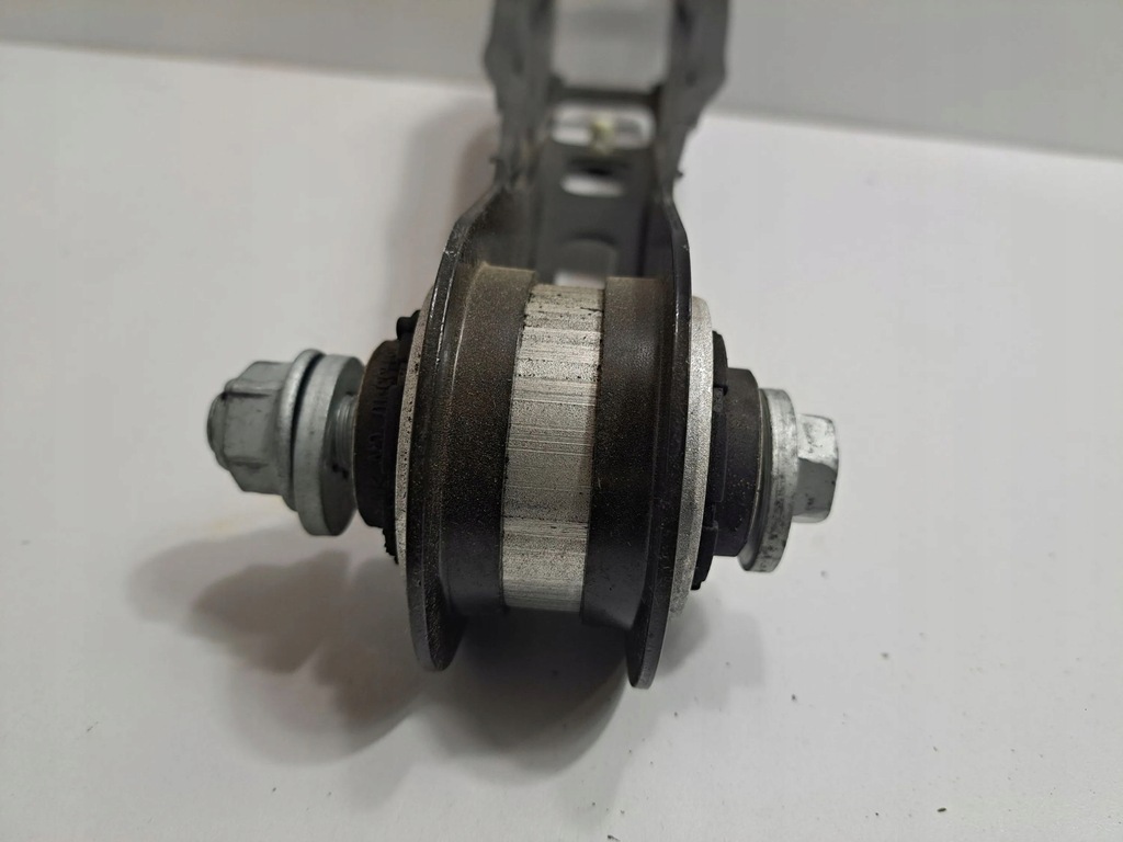 фото №11, Bmw x4 g02 2023 с задний верхний рычаг задний