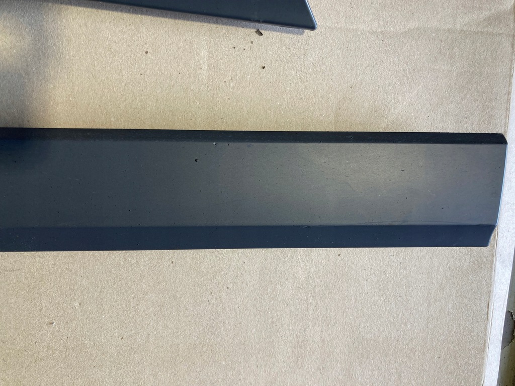 фото №6, Молдинг дверь правая перед задняя vw passat b8 kombi alltrack