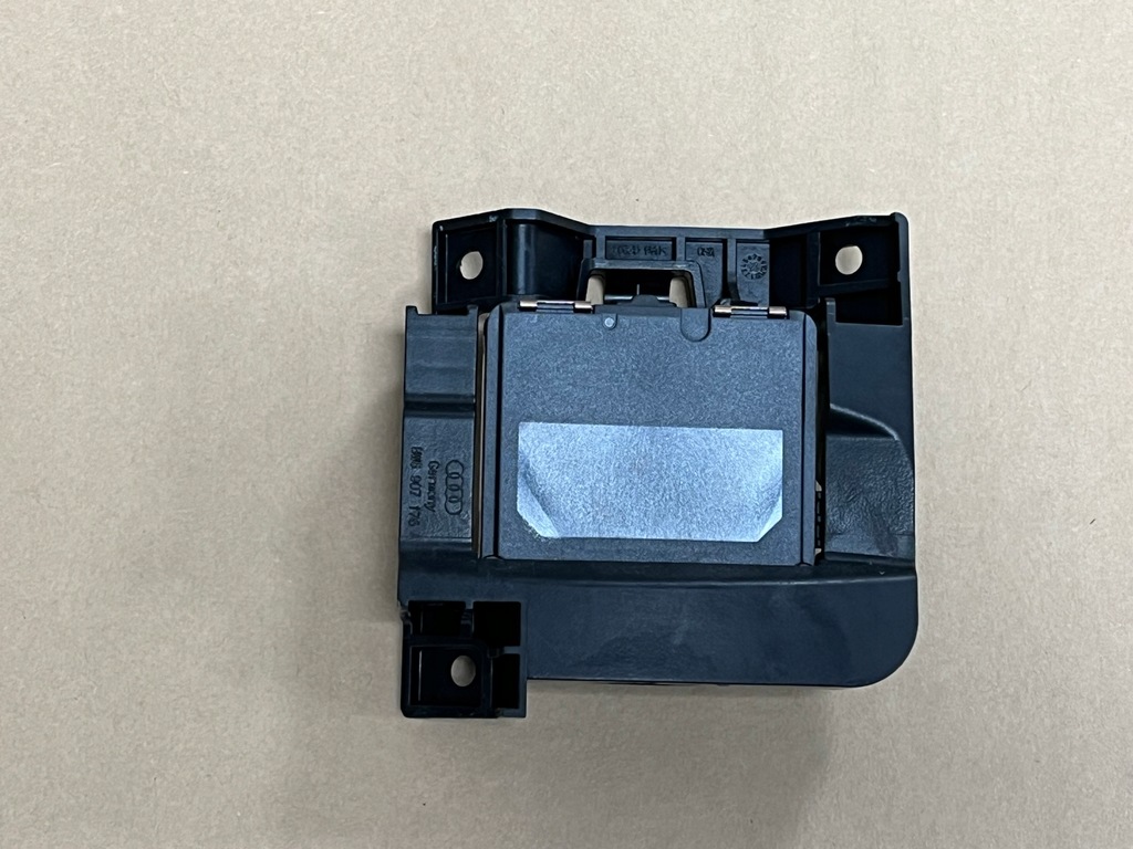 фото №1, Audi a5 8w ассистент поперечина радар правый 4m0907566g