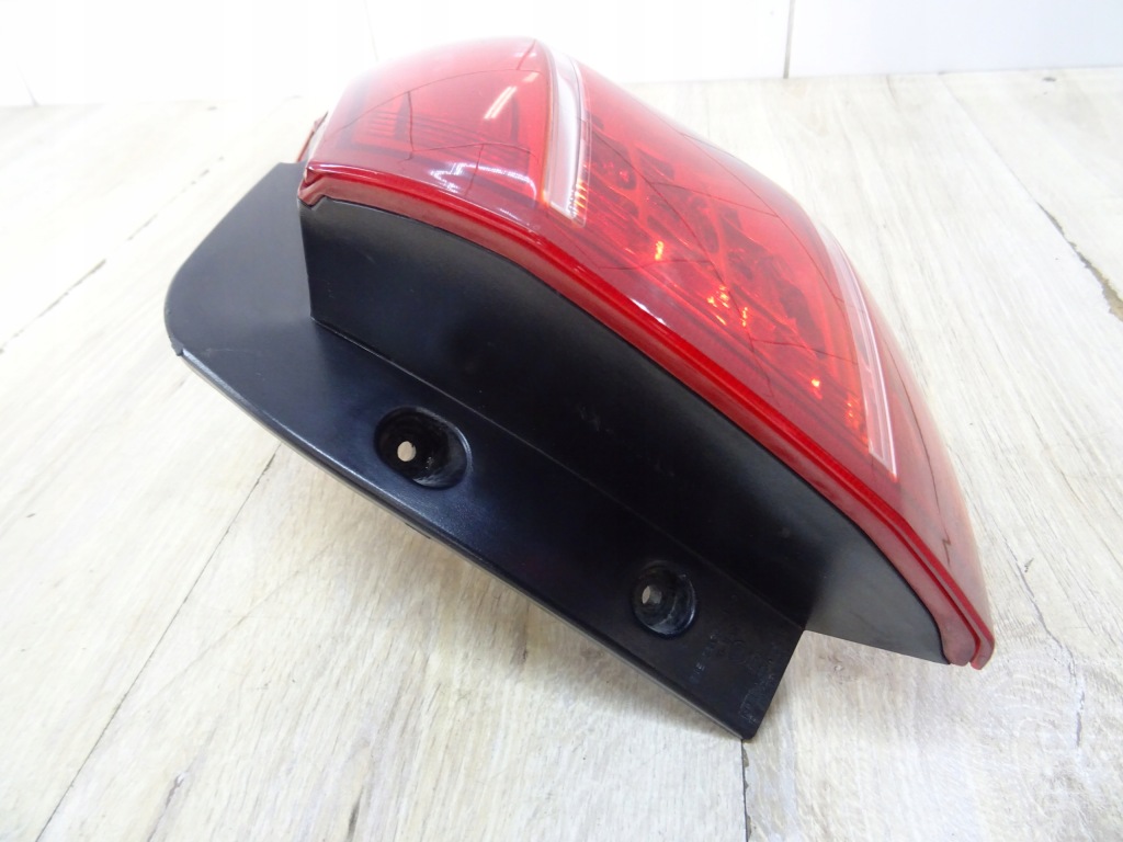 фото №4, Kia sportage iii лампа права задня задня llu