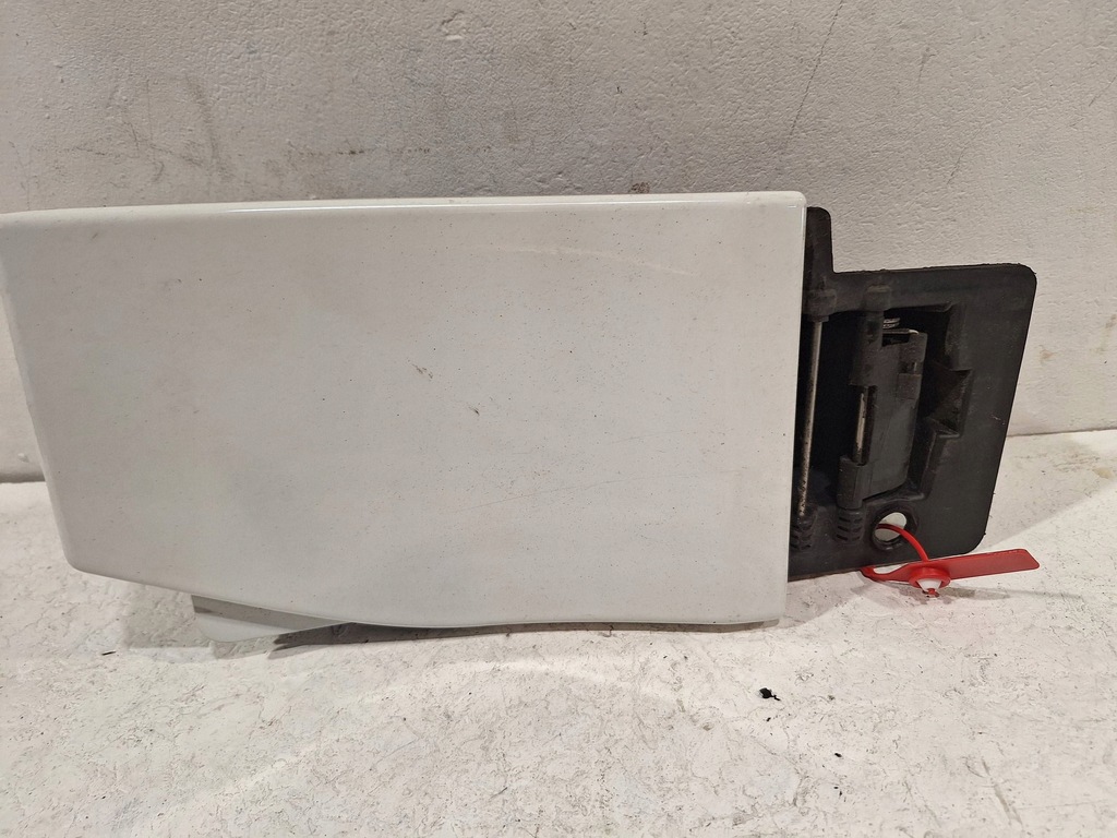 фото №1, Кришка заливної пального adblue 93457385 renault trafic iii iv 21-