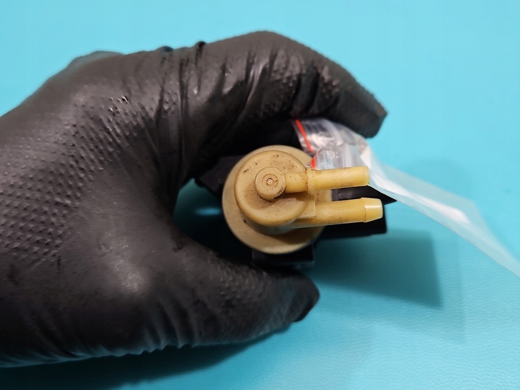 фото №6, Клапан турбины citroen c4 ii 9677363880 1.6 hdi