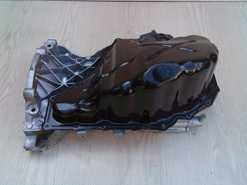 Vw audi a3 a4 a5 q5 1.8 2.0 tsi tfsi поддон масляная 06h103603ak 06h103600p Недорого