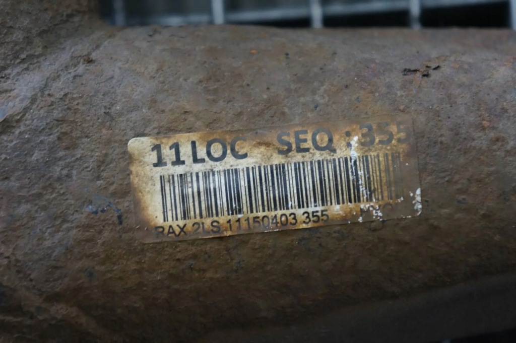 Купить Oś задний  задняя балка ssangyong tivoli 1.6 e-xgi