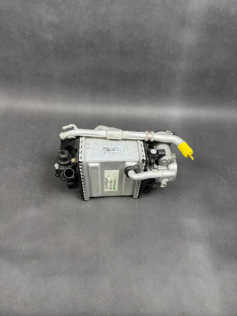 Радиатор интеркулер воздухозаборник mercedes klasa a w177 a1770900714 a2761410125 с Разборки