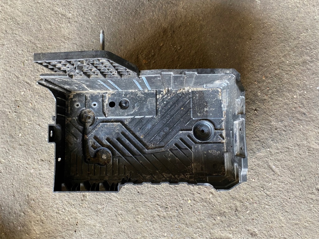 фото №1, Основа акумулятор opel оригінальний номер 9830928180