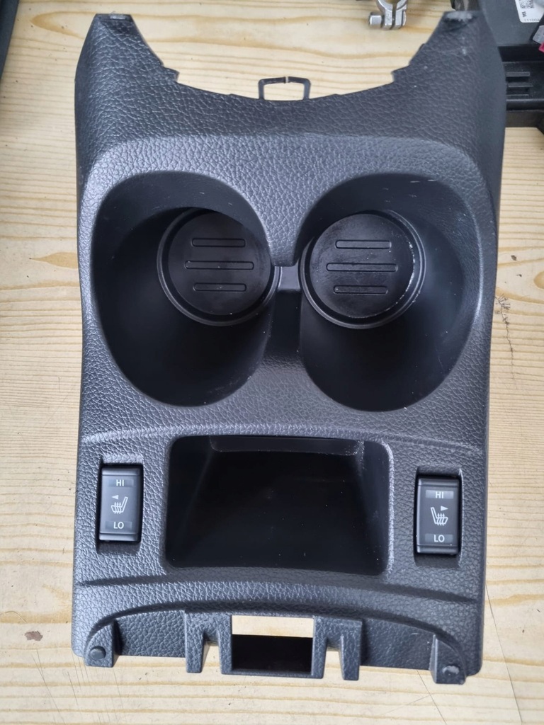 фото №1, Nissan qashqai j11 кронштейн na кружки кнопки