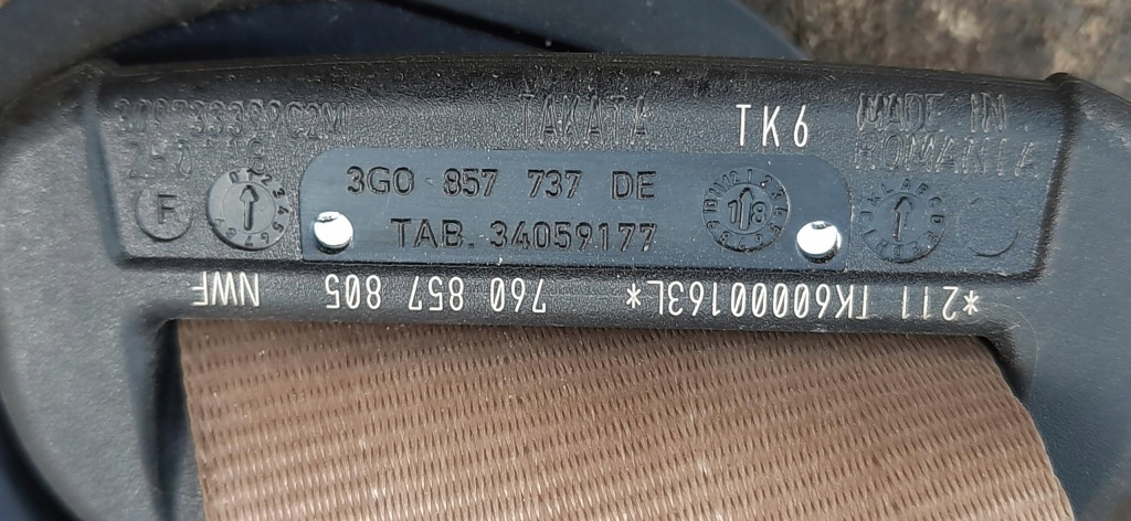 Купити Ремінь безпеки лівий задній задній volkswagen touareg iii 760857805