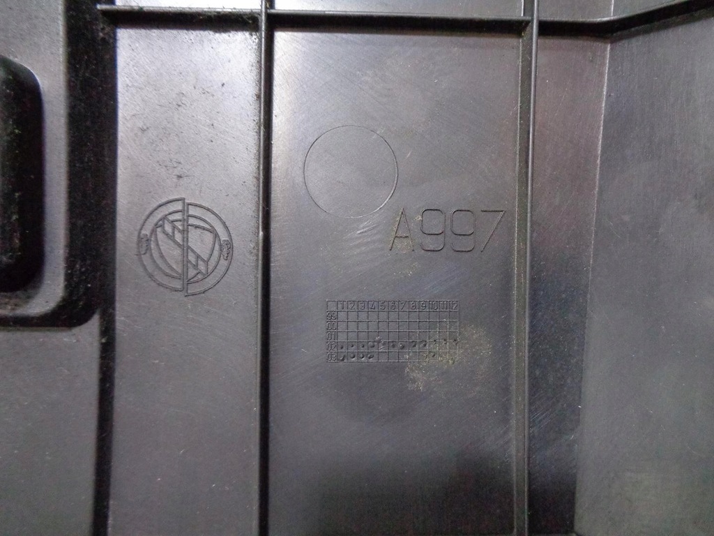 фото №8, Крышка защита двигателя alfa romeo gt 156 jts