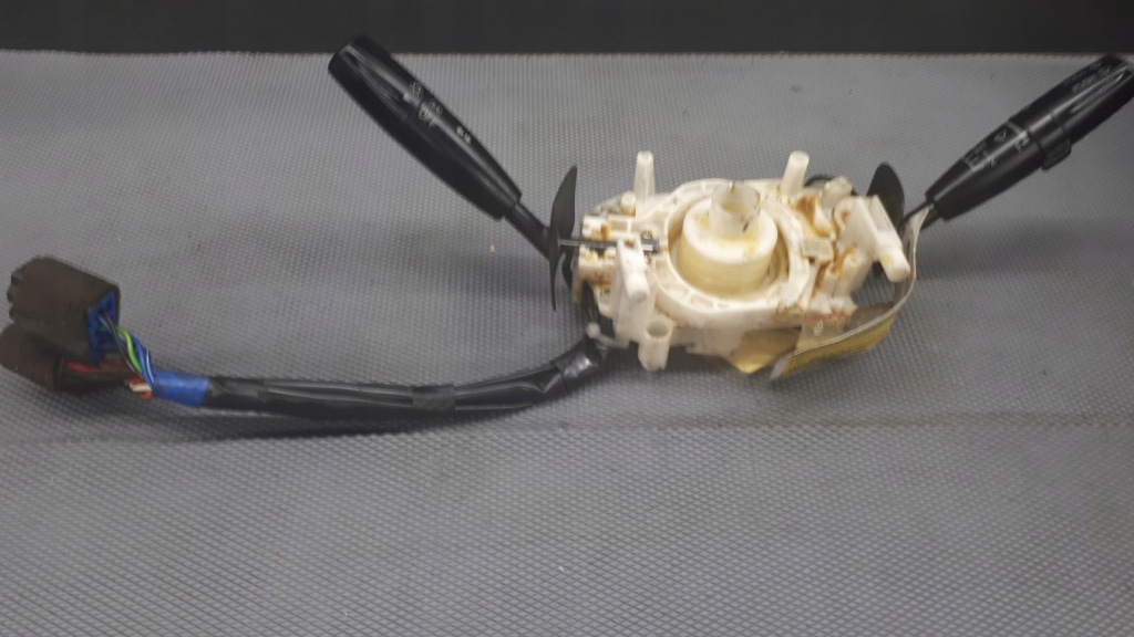 фото №1, Переключатель комбинированный kia shuma