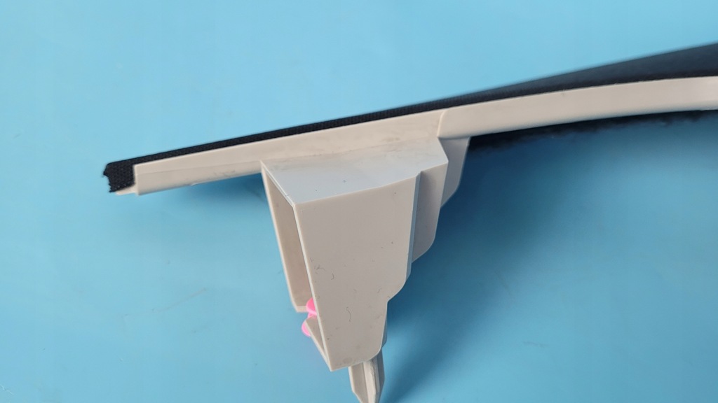 фото №5, Mercedes eqe 350+ 23r захист обшивка стійка d ліва a2956905900 a2956906100