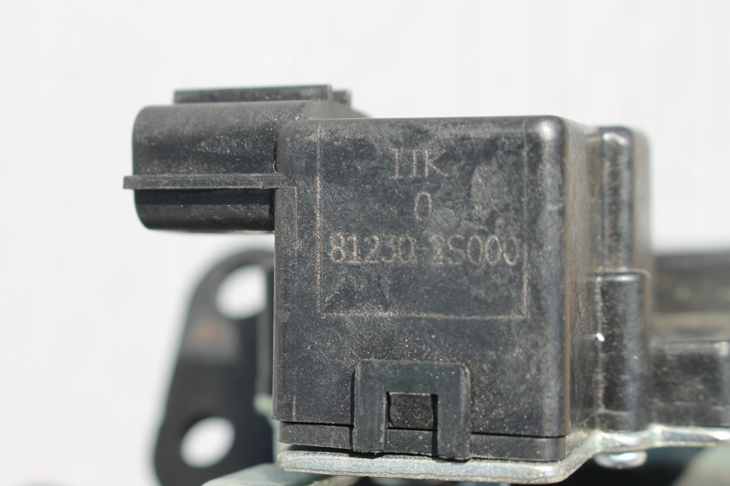 фото №6, Замок крышки багажника задняя 81230-2s000 hyundai ix35