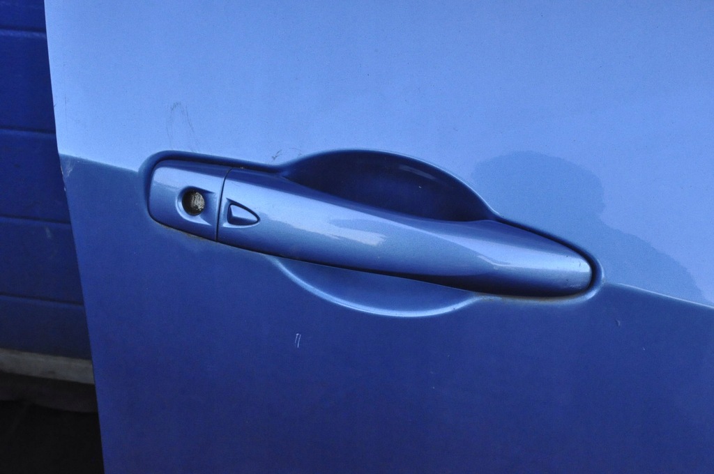 фото №8, Nissan micra k14 дверь правый перед keyless