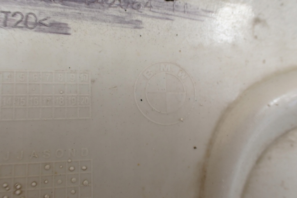 Bmw x1 e84 09- накладка спойлер бампера задний  задняя 51128038991 оригинальный номер Оригинал