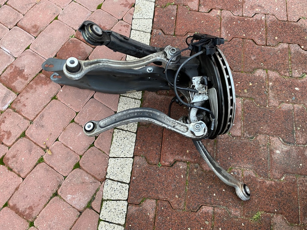 фото №10, Підвіска правий задня w213 e-klasa mercedes поворотний кулак ступиця джгут важіль