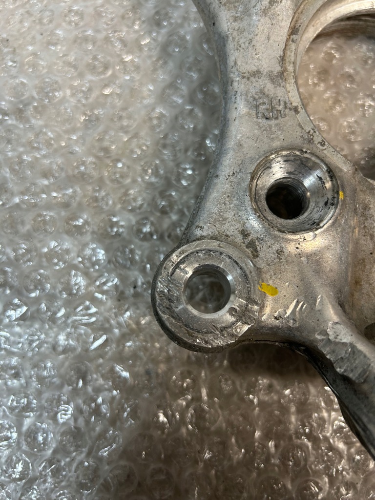 фото №3, Kia niro ступица поворотный кулак правый перед