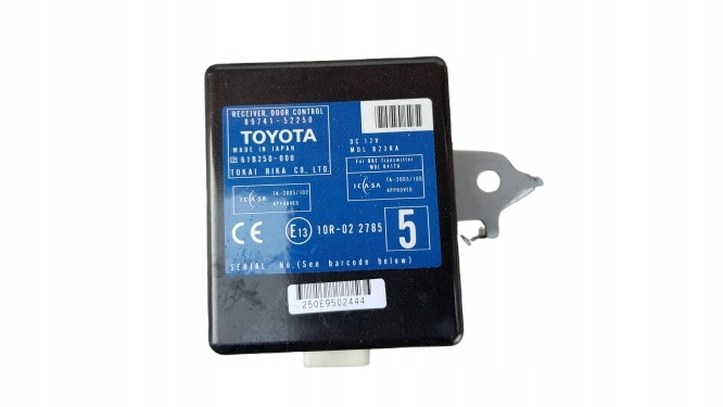 фото №1, Toyota yaris ii модуль двері 89741-52250