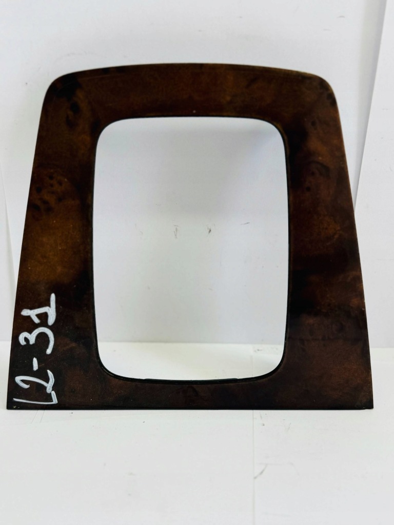 фото №1, Рамка передач audi a4 b7 8e0864261h