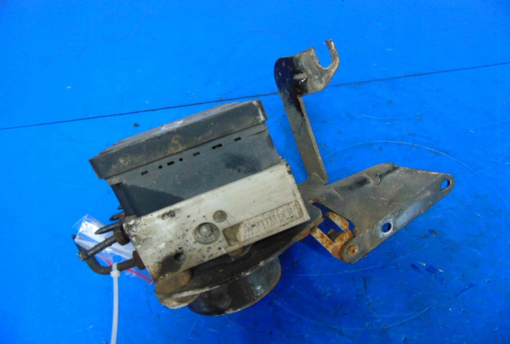 Купить Насос abs ford focus mk1 10092501153