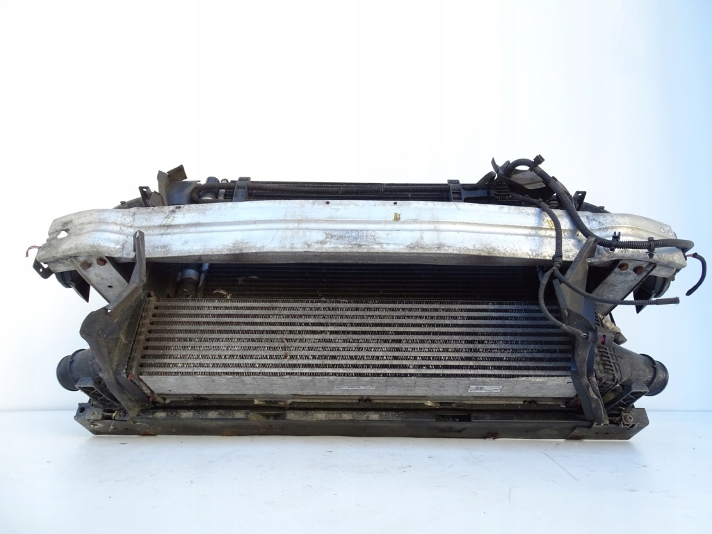 Ремінь передній комплектний  радіатор 2.7 3.0 tdi audi a5 8t a4 b8 механічна коробка передач Київ