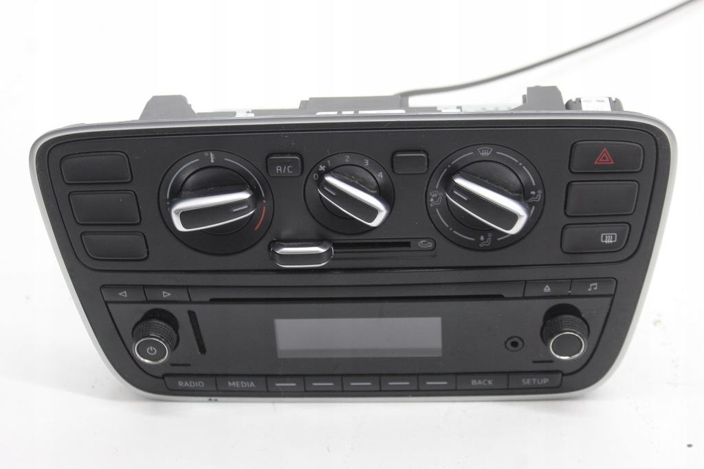 фото №1, Skoda citigo lift радио радиопроигрыватель 1st035867b