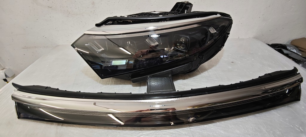 фото №1, Накладка led drl перед mercedes eqs w297