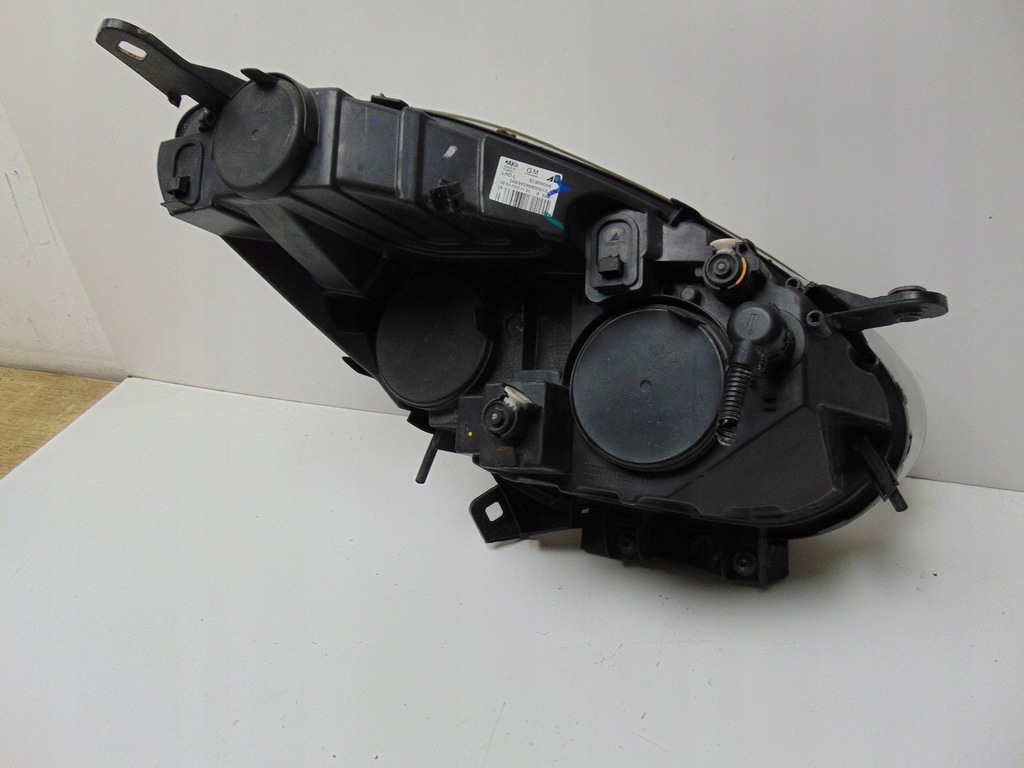 фото №11, Лампа ліва перед fiat doblo ii opel combo d 2010- europa 51909056