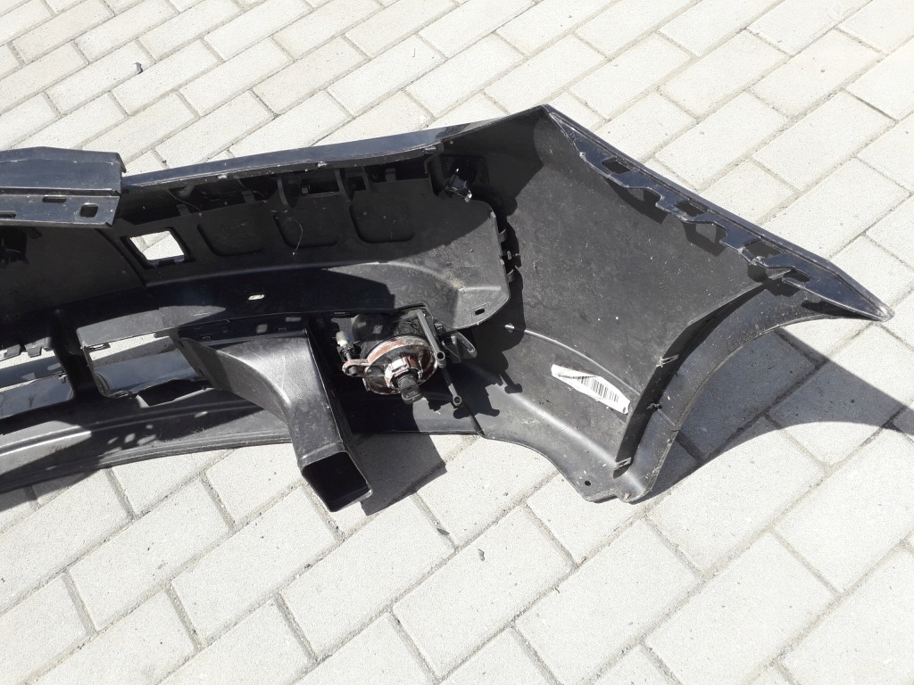 фото №13, Bmw 5 e60 e61 03- бампер перед передній 51117033698 7033698