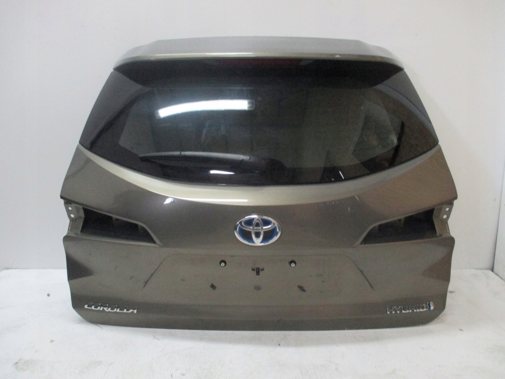 фото №1, Крышка багажника задняя toyota corolla e21 kombi pod камера