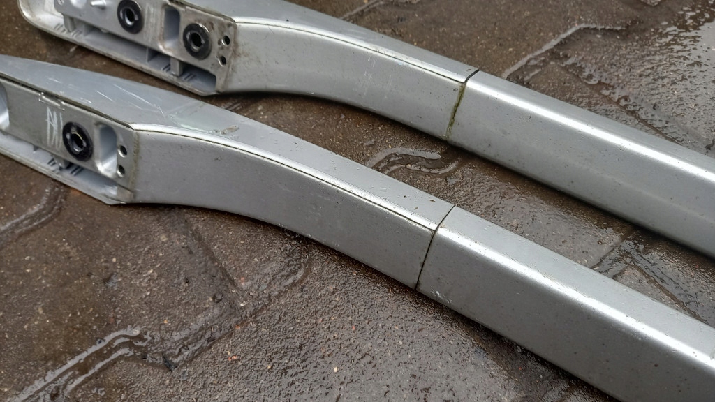 Рейлінги дахові toyota avensis t25 2.0d 05r універсал Оригінал