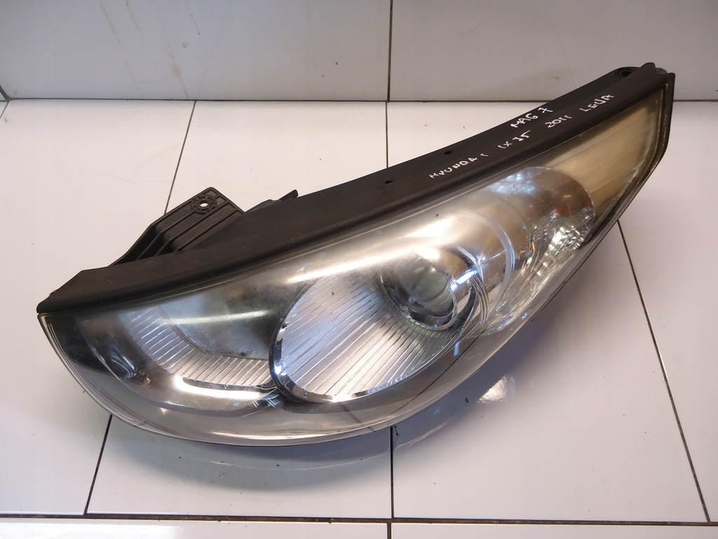 фото №1, Hyundai ix35 лампа левая перед uk 92101-2y