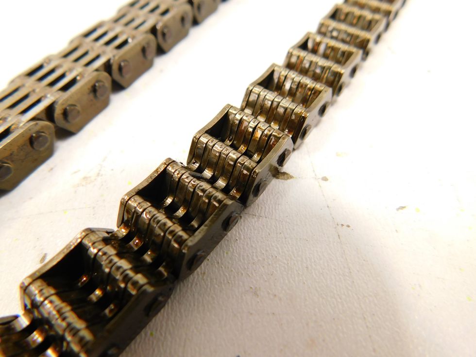 фото №12, Грм цепь колесо натяжитель mazda 3 bk 1.6 16v