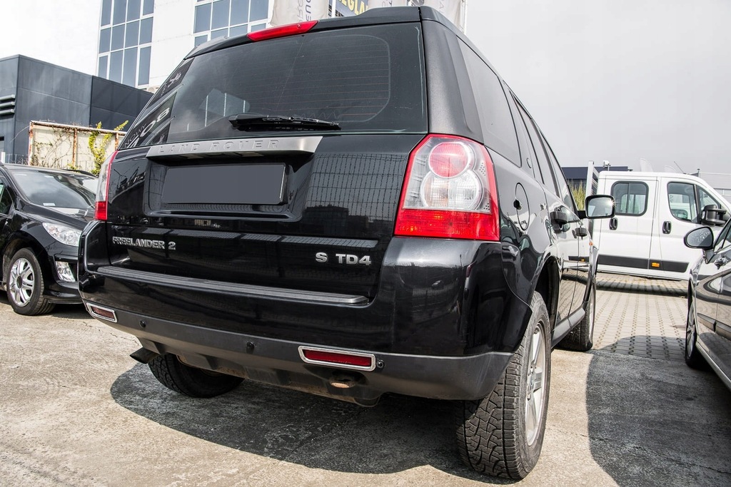 фото №4, Land rover freelander ii 11-14 накладки задних лампа противотуманных