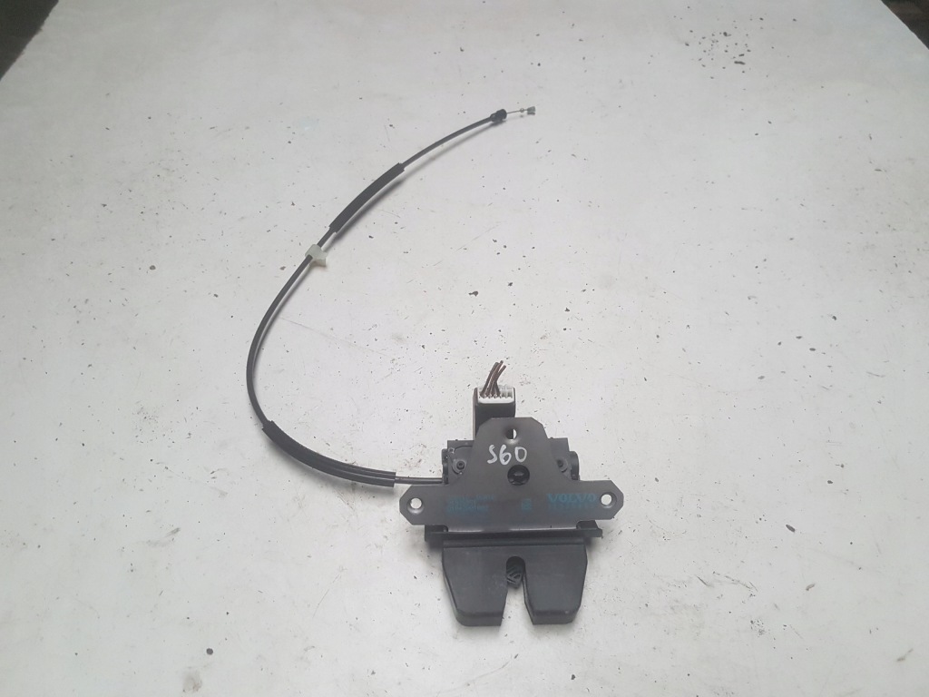 фото №1, Volvo s60 ii 10-13r замок крышки багажника задняя