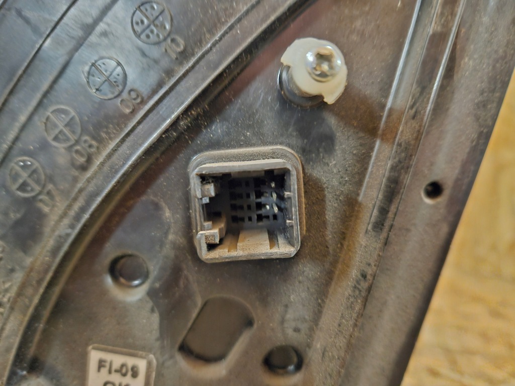 фото №8, Hyundai i10 lift 11-13 зеркало правое eu цвет mzh europa 3 контакты