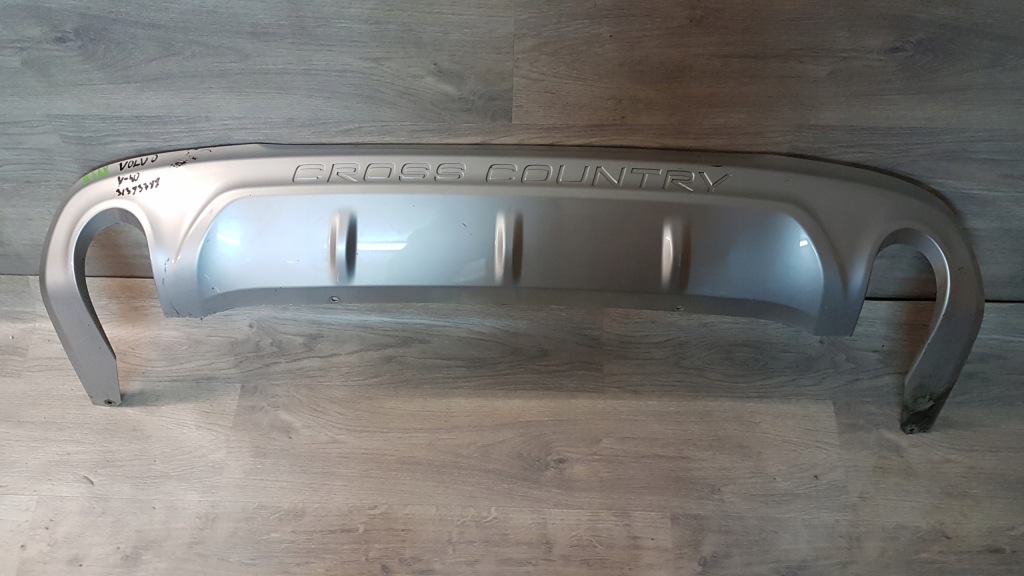 фото №1, Volvo xc40 диффузор накладка спойлер бампера задняя