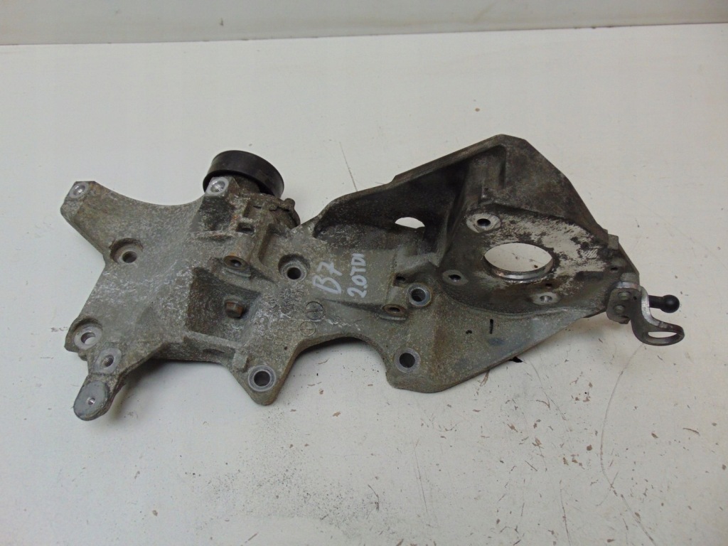 фото №1, Кронштейн основа генератора vw passat b7 2.0 tdi cff 03l903143q