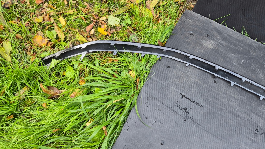 фото №10, Накладка спойлер накладка-спойлер бампера перед audi q8 sq8 4m8 18-23 s-line оригінал