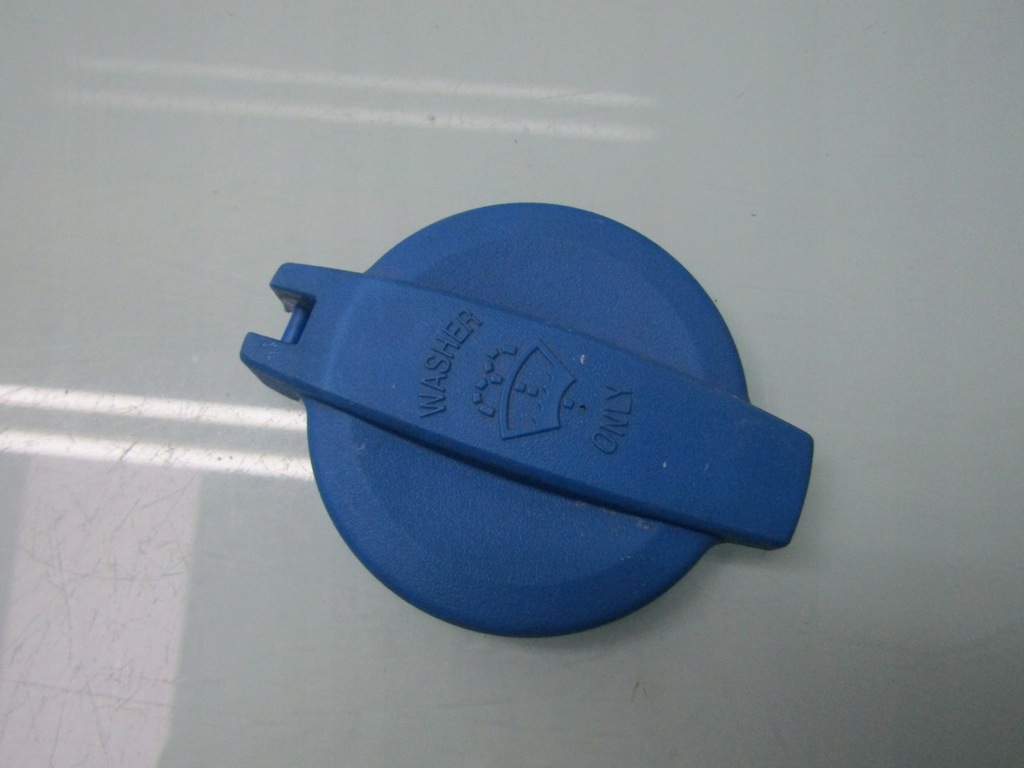 фото №1, Ceed iii 21r крышка бачок омывателя